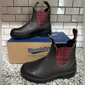 NEW🤎BLUNDSTONE 500 ORIGINAL Stout 2100 Brown/burgundy Tartan Chelsea Boots.